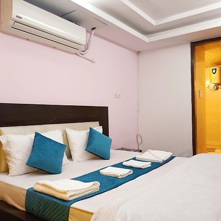 Hotel Blueberry Neu-Delhi Exterior foto